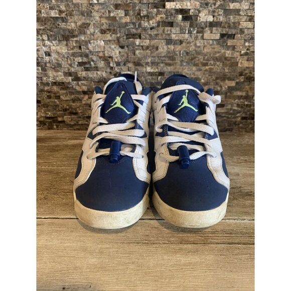 Nike Air Jordan 6 VI Retro Low Sneakers Size 6Y Seattle Seahawks 768881-106 - Picture 2 of 7